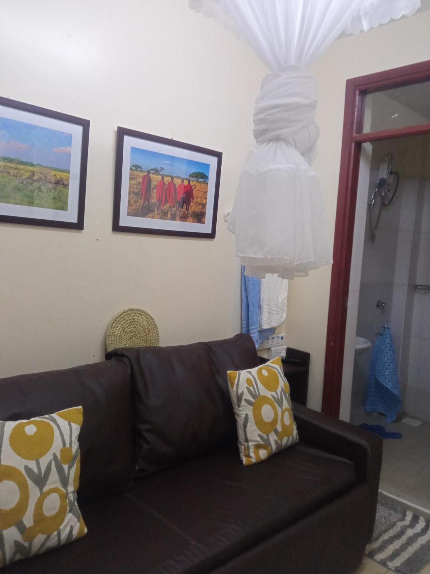 Madini Furnished Apartment 1 Near Jkia Sgr Nairobi Luaran gambar