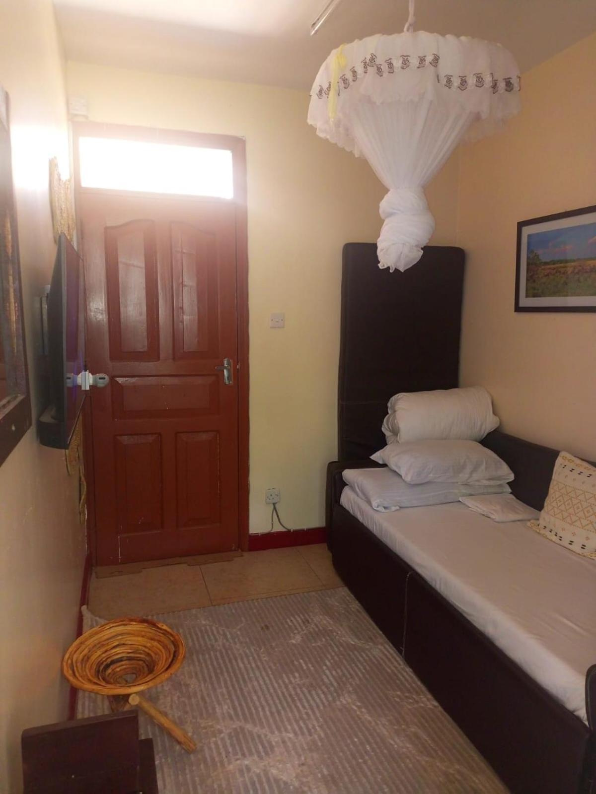 Madini Furnished Apartment 1 Near Jkia Sgr Nairobi Luaran gambar