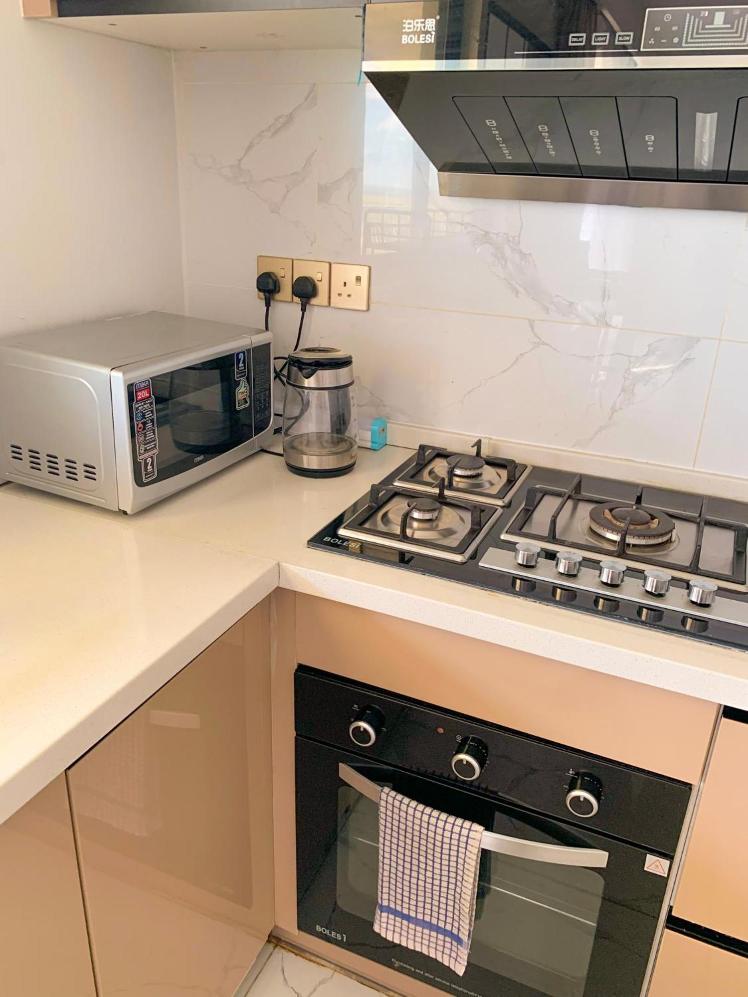 Madini Furnished Apartment 1 Near Jkia Sgr Nairobi Luaran gambar